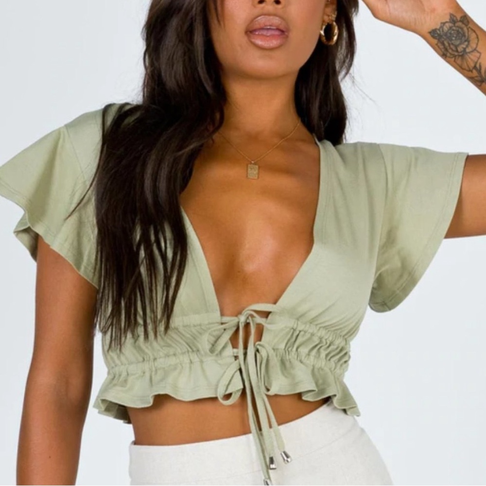Princess Polly Tie-Front Crop Top